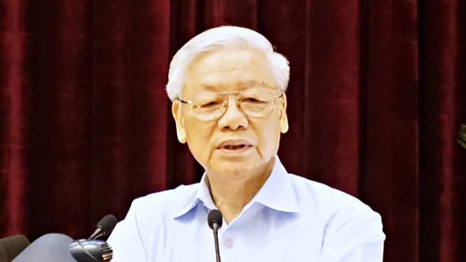 Giới thiệu Tổng bí thư Nguyễn Phú Trọng làm Chủ tịch nước