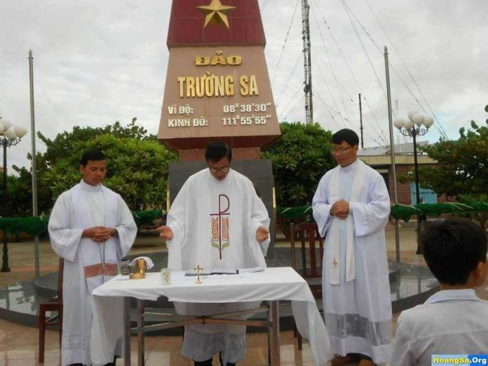 Nhật ký hải trình viếng thăm biển đảo Trường Sa