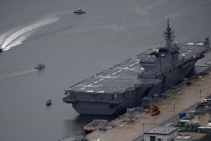 Nhật triển khai tàu chở trực thăng cỡ lớn tới Biển Đông trong vòng 2 tháng