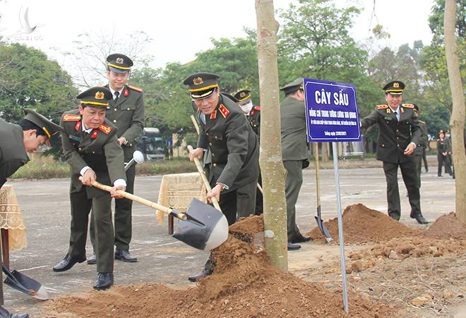 Bộ trưởng Tô Lâm phát động “Tết trồng cây đời đời nhớ ơn Bác Hồ”