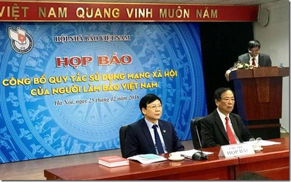 Ngày 01/01/2019: Quy tắc sử dụng mạng xã hội của người làm báo có hiệu lực - Sự cảnh tỉnh cho “làng báo”