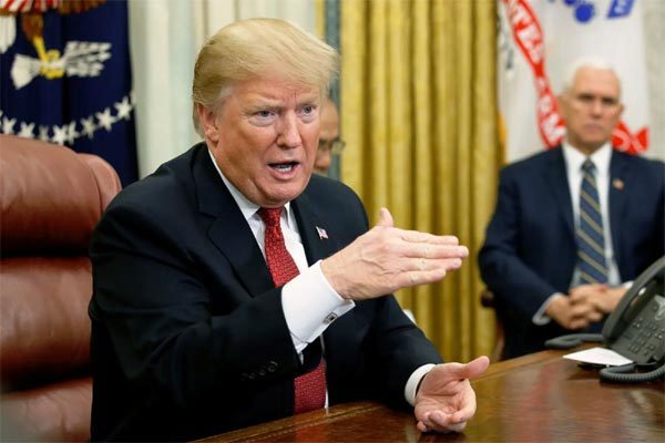 Ông Trump tuyên bố sốc về chi tiêu quân sự của Mỹ, Nga, Trung