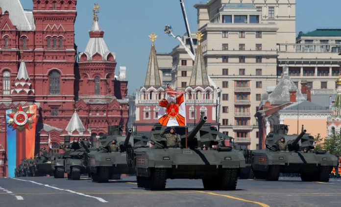 Choáng ngợp binh sĩ, vũ khí Nga trong lễ duyệt binh trên Quảng trường Đỏ