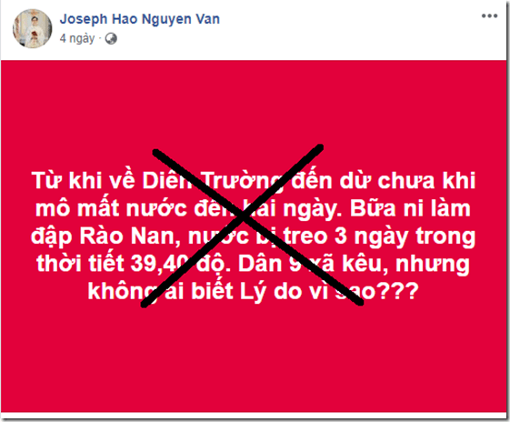 Linh mục Nguyễn Văn Hảo đang tự tát vào mặt mình