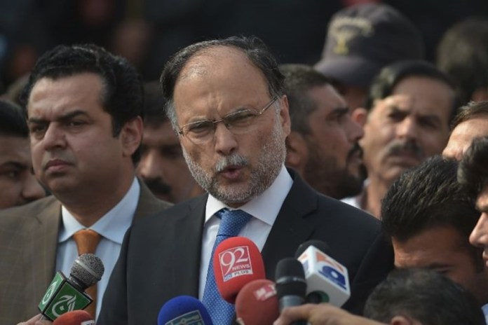 Ứng viên Thủ tướng Pakistan bị ám sát hụt trước thềm tổng tuyển cử