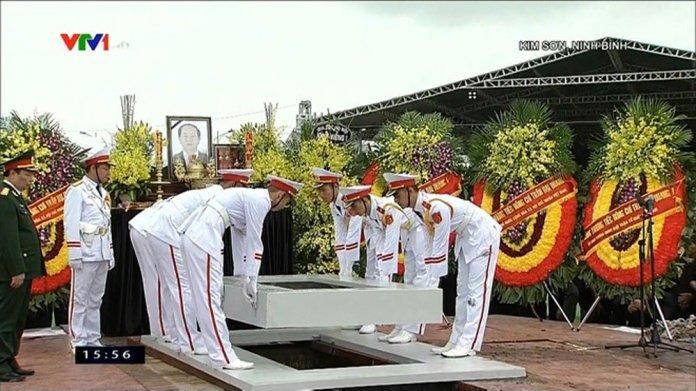 Lễ an táng Chủ tịch nước Trần Đại Quang tại quê nhà