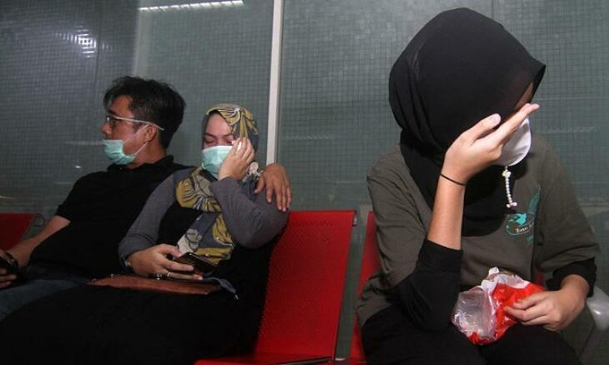 Máy bay Indonesia chở 62 người bị nghi rơi xuống biển