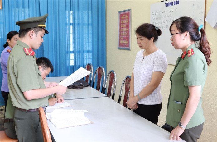 Gian lận thi cử: Cần công khai danh tính phụ huynh 