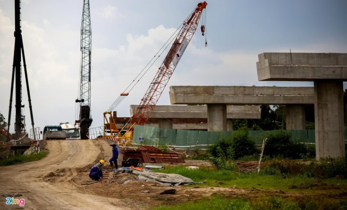 Cao tốc Trung Lương - Mỹ Thuận vẫn là đường đất sau 10 năm khởi công
