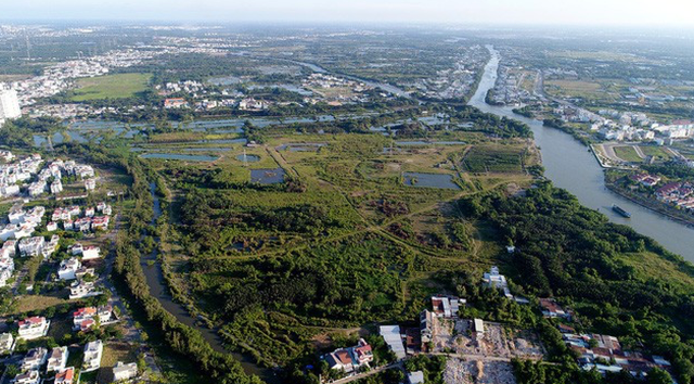 Vụ bán 32ha đất công giá "bèo" ở TP Hồ Chí Minh: Đề nghị kiểm điểm trách nhiệm ông Tất Thành Cang