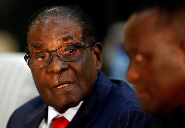Đằng sau kế hoạch lật đổ tổng thống Zimbabwe