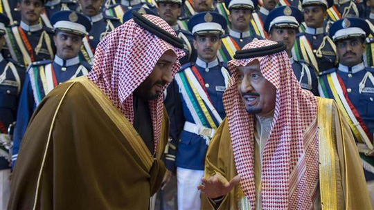 Ả Rập Saudi: Hoàng tử âm mưu đảo chính, phế truất Quốc vương