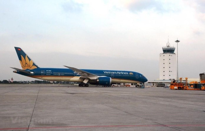 Máy bay Vietnam Airlines hạ cánh khẩn ở Ấn Độ để cấp cứu hành khách