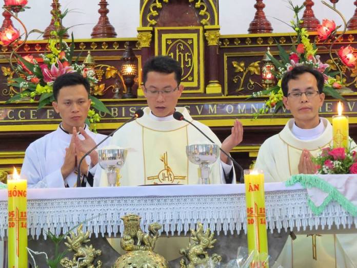 Đôi điều với linh mục Nguyễn Thanh Tịnh: HÃY GÌN GIỮ ĐỨC TIN CHO ĐỜI SAU