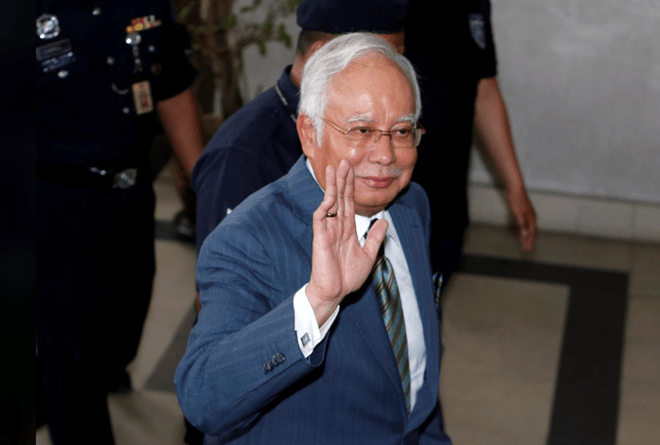 Cựu Thủ tướng Malaysia Najib bị buộc tội rửa tiền