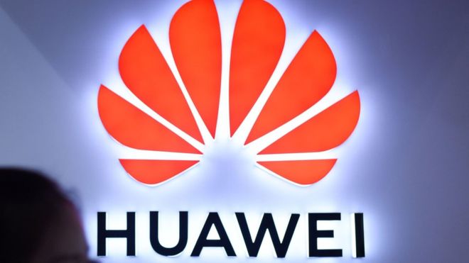 Italia cấm Huawei, ZTE tham gia mạng 5G