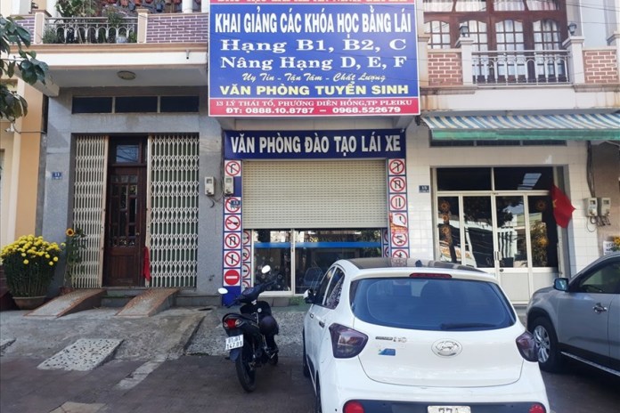 Trung tá Công an lập văn phòng đào tạo lái xe chui chờ án kỷ luật