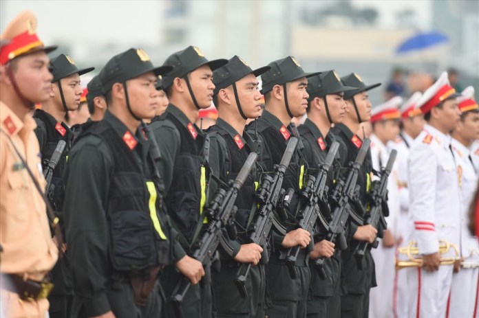 Thủ tướng Nguyễn Xuân Phúc yêu cầu không để sơ suất nhỏ về an ninh tại APEC Đà Nẵng