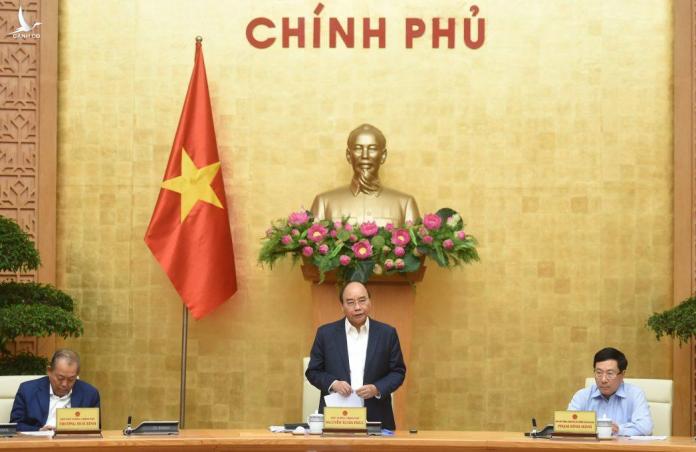 Thủ tướng yêu cầu nghiên cứu ‘hộ chiếu vaccine’, mở lại đường bay quốc tế Thủ tướng yêu cầu nghiên cứu ‘hộ chiếu vaccine’, mở lại đường bay quốc tế