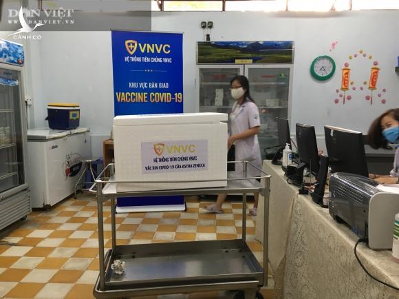 Cận cảnh lô vaccine Covid-19 tiêm đợt đầu tiên tại TP.HCM