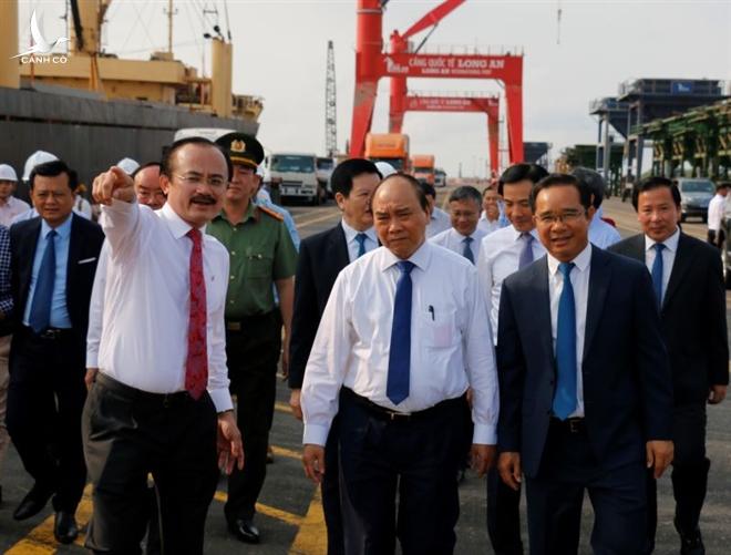 Thủ tướng thị sát Cảng quốc tế Long An và dự án Nhà máy điện LNG