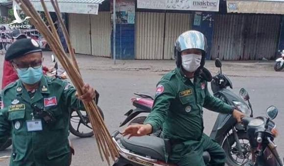 Cảnh sát Phnom Penh sẽ quất roi người vi phạm lệnh phong tỏa