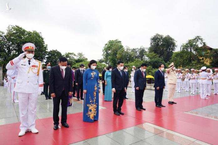 Lãnh đạo Đảng, Nhà nước viếng Chủ tịch Hồ Chí Minh