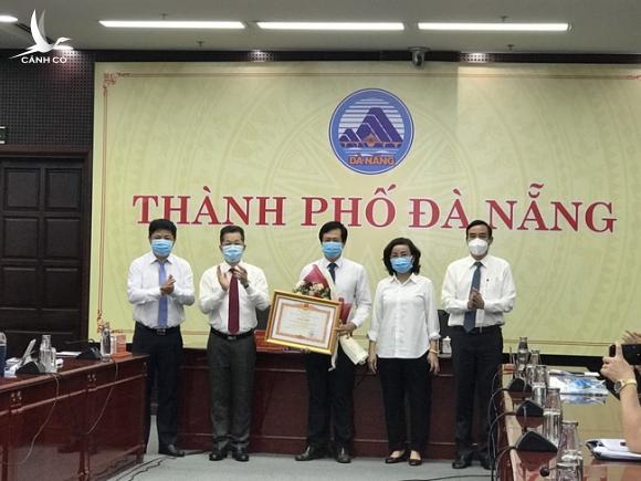 Phòng chống dịch Covid-19 xuất sắc, Thủ tướng tặng bằng khen CDC Đà Nẵng