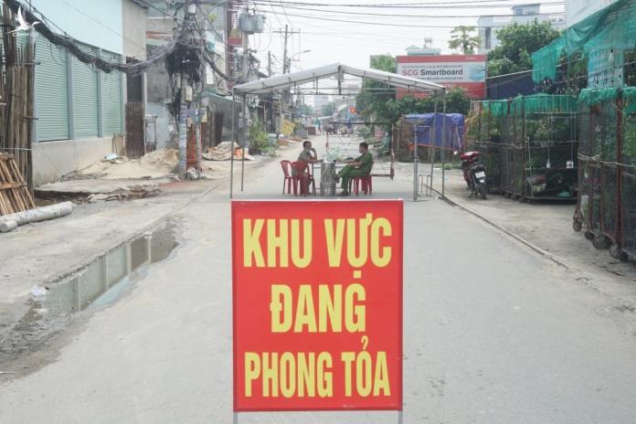 TP.HCM dừng tất cả các dịch vụ hớt tóc làm đẹp, cà phê quán ăn không bán tại chỗ