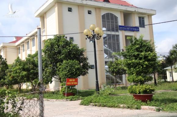 Cả Văn phòng HĐND tỉnh Bình Thuận phải cách ly vì nhân viên nhiễm Covid-19