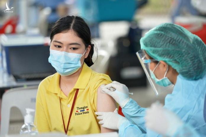 Không lựa chọn vaccine, có loại nào phải dùng ngay loại đó