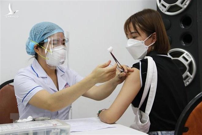 TP HCM dự kiến mua 10 triệu liều vaccine Covid-19 năm nay