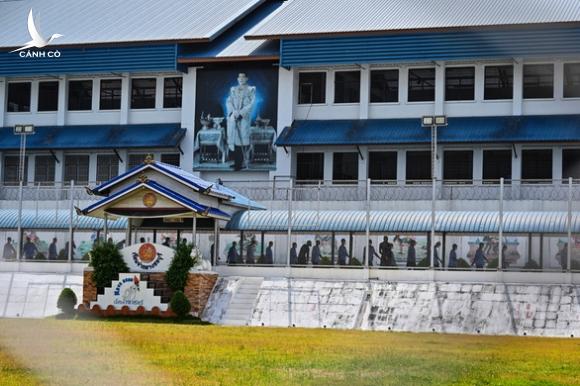 Thái Lan tăng kỷ lục số ca tử vong, Bangkok như ‘quả bom nổ chậm’