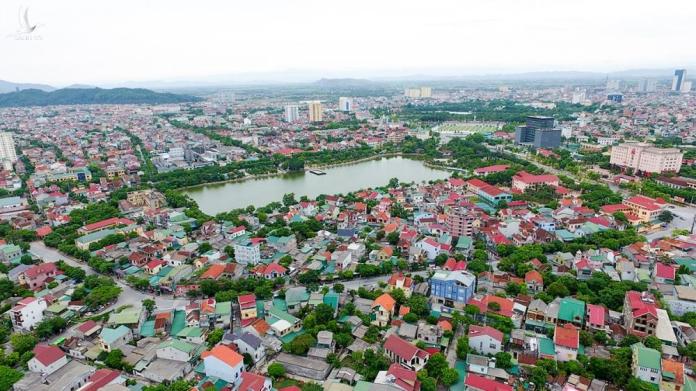 Vinh giãn cách xã hội toàn thành phố từ 0h ngày 17/6