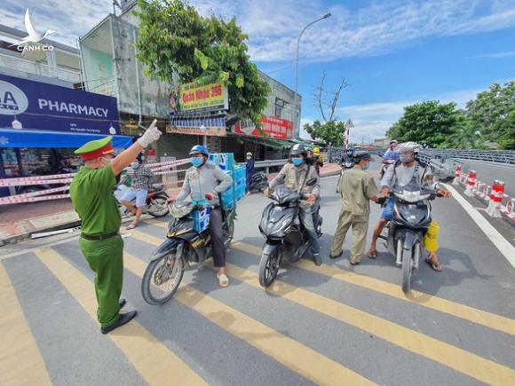 TP.HCM sau 7 ngày giãn cách xã hội theo chỉ thị 16: Số ca cộng đồng đã giảm