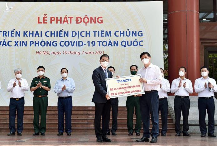 Thủ tướng phát động chiến dịch tiêm chủng vắc xin Covid-19 toàn quốc