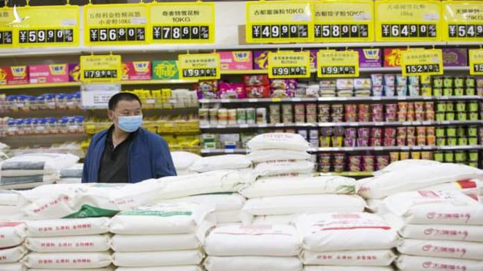 Giá lương thực toàn cầu tăng đột biến khiến các nhà hoạch định chính sách đau đầu