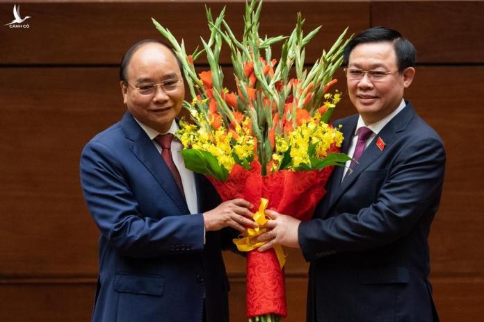 Chủ tịch nước Nguyễn Xuân Phúc tuyên thệ nhậm chức sau khi tái đắc cử