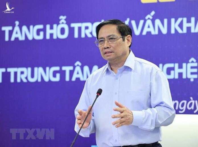 Thủ tướng dự lễ công bố kết nối nền tảng hỗ trợ tư vấn khám, chữa bệnh từ xa