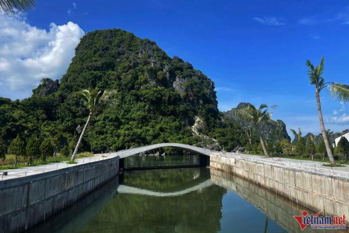 Quảng Ninh phản hồi thông tin “hòn non bộ” khủng ở khu đô thị sát biển